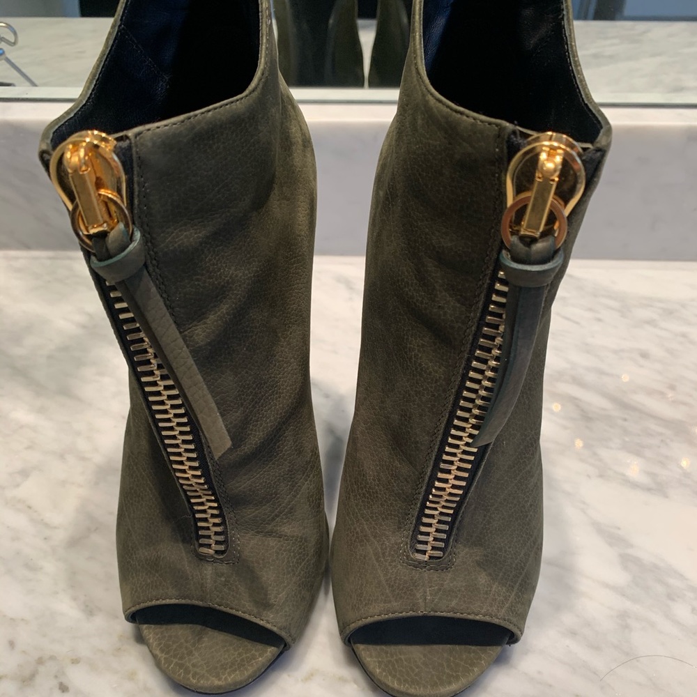Giuseppe Zanotti Olive Peeptoe Booties size 37 1/2